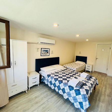Giritli Rum Meyhanesi & Butik Otel Karaburun  Exteriör bild