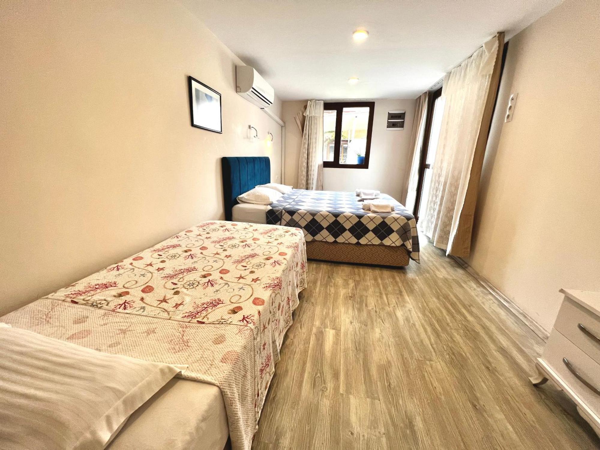 Giritli Rum Meyhanesi & Butik Otel Karaburun  Exteriör bild